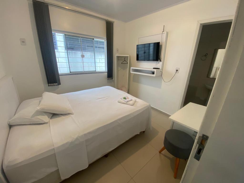 Hotel Rota Dos Tropeiros Castro Esterno foto