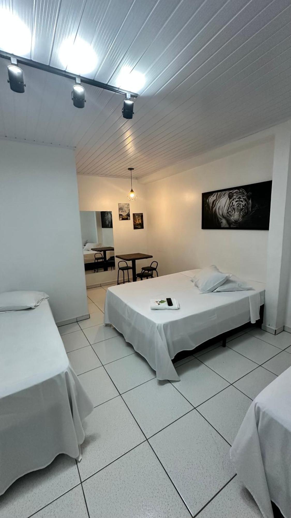 Hotel Rota Dos Tropeiros Castro Esterno foto